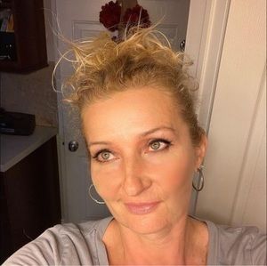 Meet your Posher, Irina